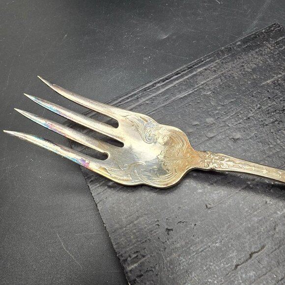 Antique Silverplate Rogers AA Serving Fork With Intricate Floral Design HS274 - Picture 5 of 9